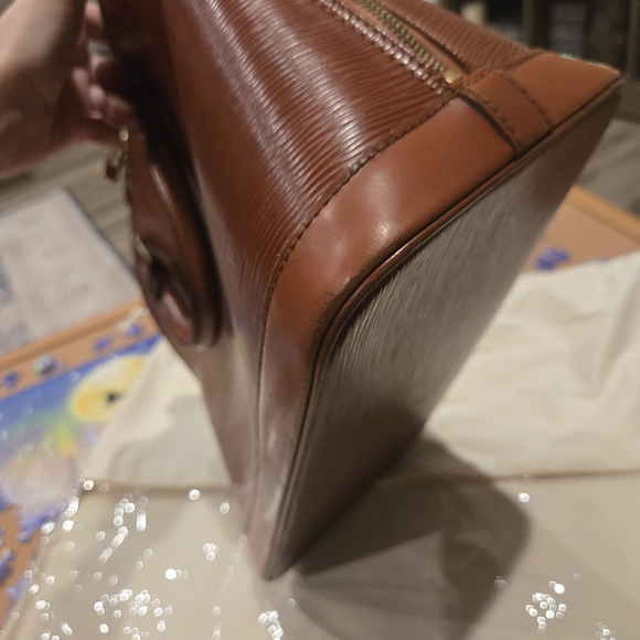 Authentic Louis Vuitton Darker Brown Alma PM and Wallet Set - Picture 9 of 15